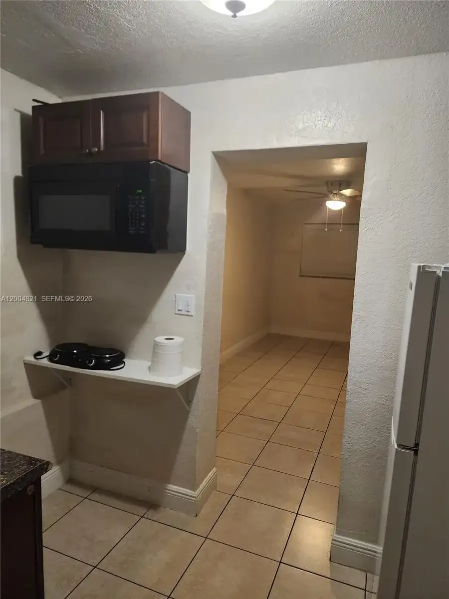 6421 SW 18th St # 1, Miramar FL 33023 photo 2