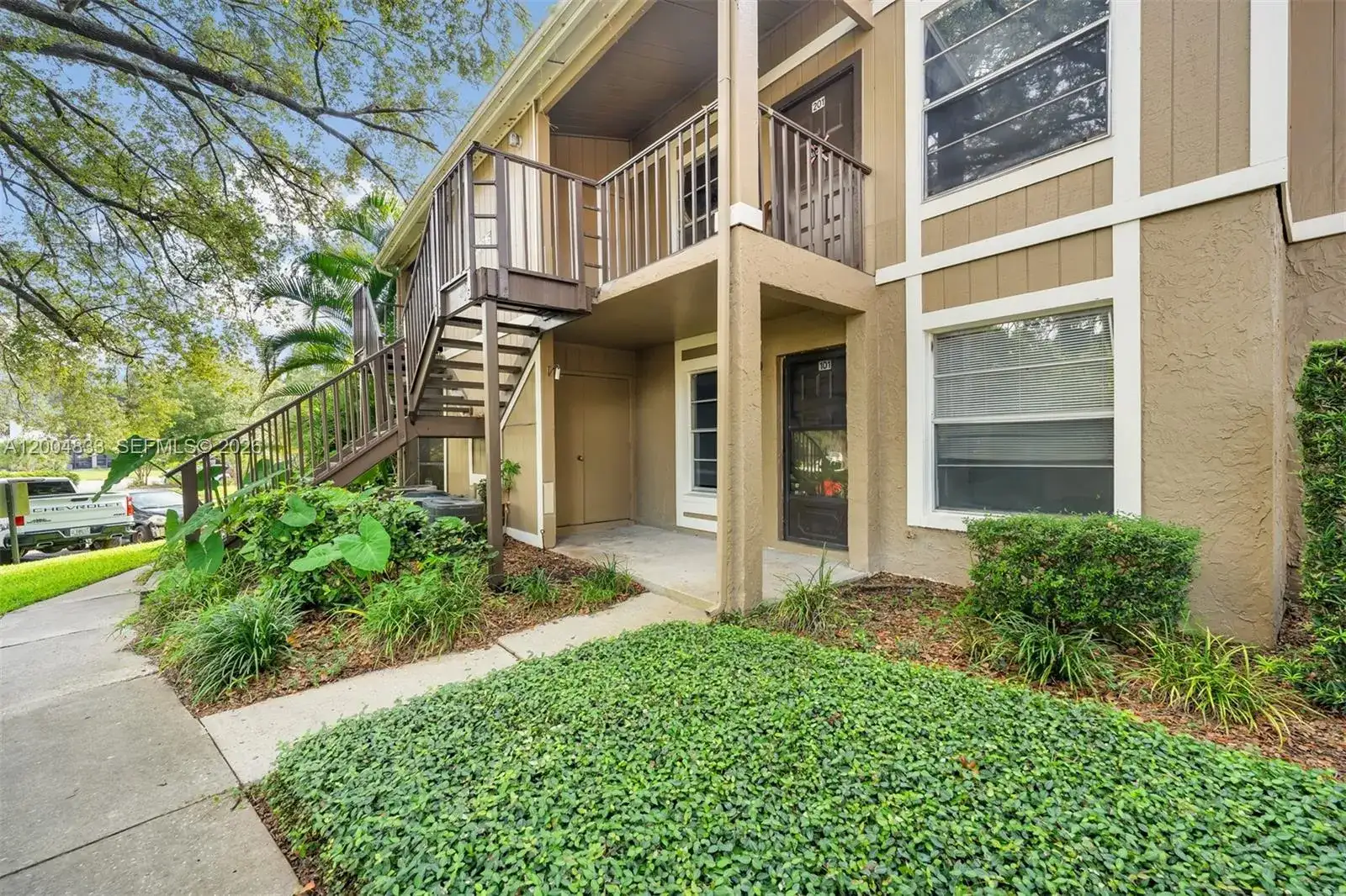 14315 HANGING MOSS CIR # 101, Tampa FL 33613 photo 3