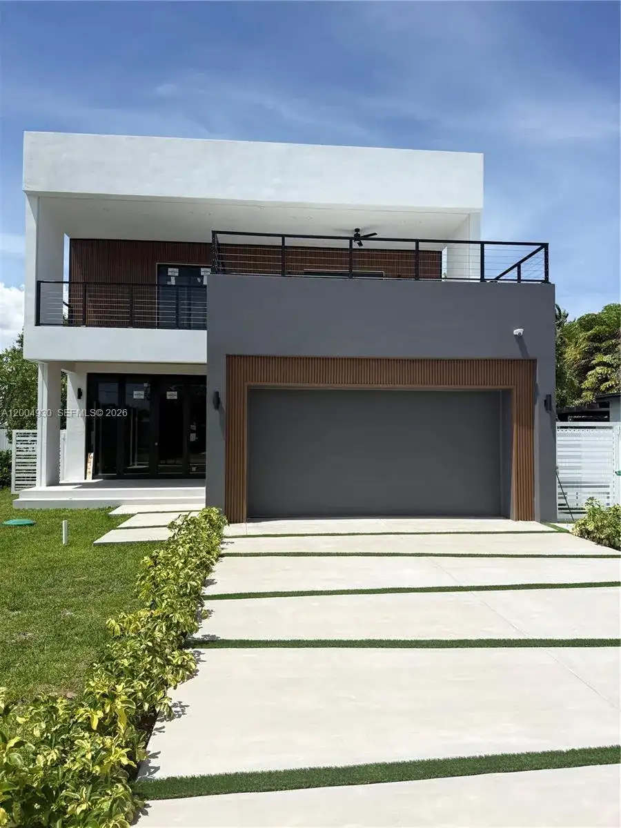 6449 SW 28th St, Miami FL 33155 photo 2