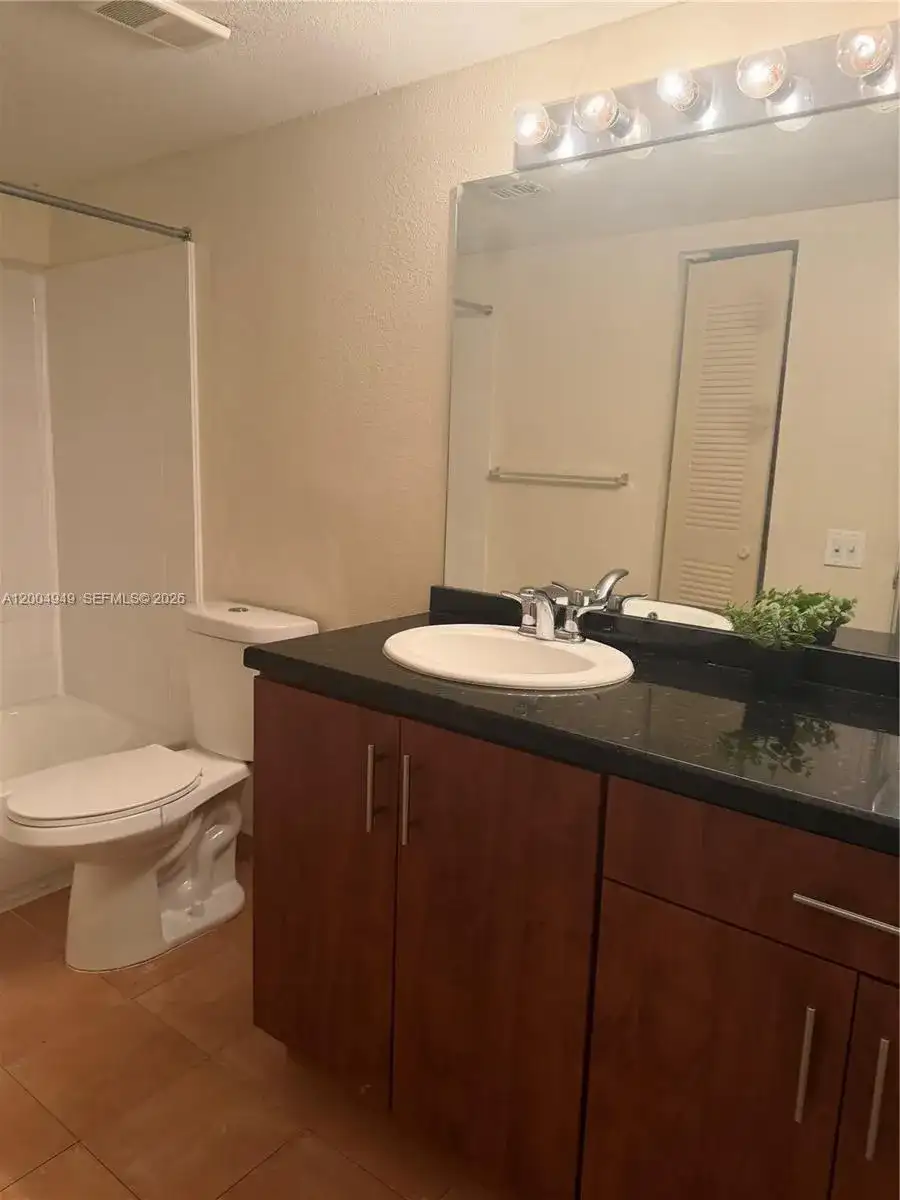 12950 VISTA ISLES DRIVE # 424, Sunrise FL 33325 photo 4