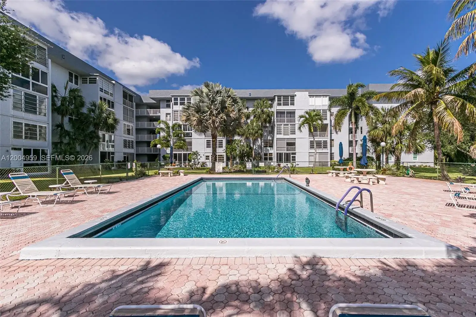 1402 NW 80th Ave # 302, Margate FL 33063 photo 2