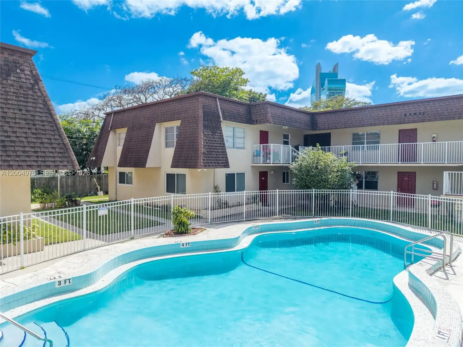 4524 SW 54th St, Dania Beach FL 33314 photo 4