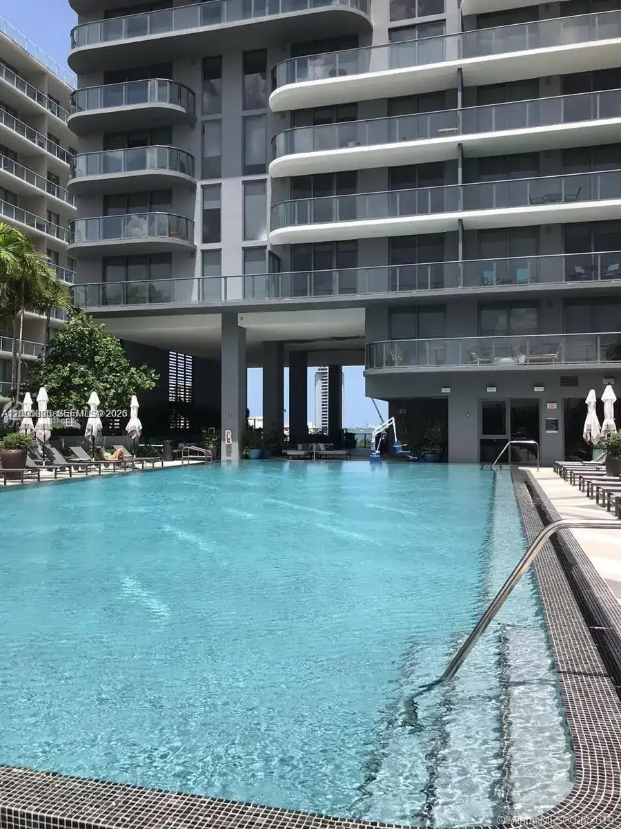 121 NE 34 St # 2215, Miami FL 33137 photo 2