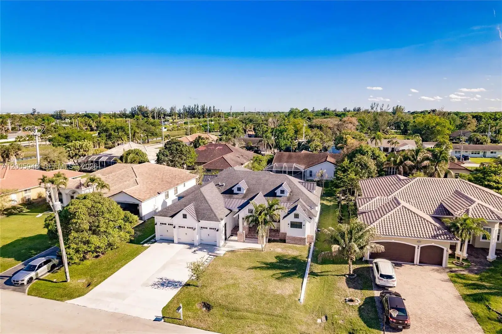 11240 NW 23rd St, Plantation FL 33323 photo 3