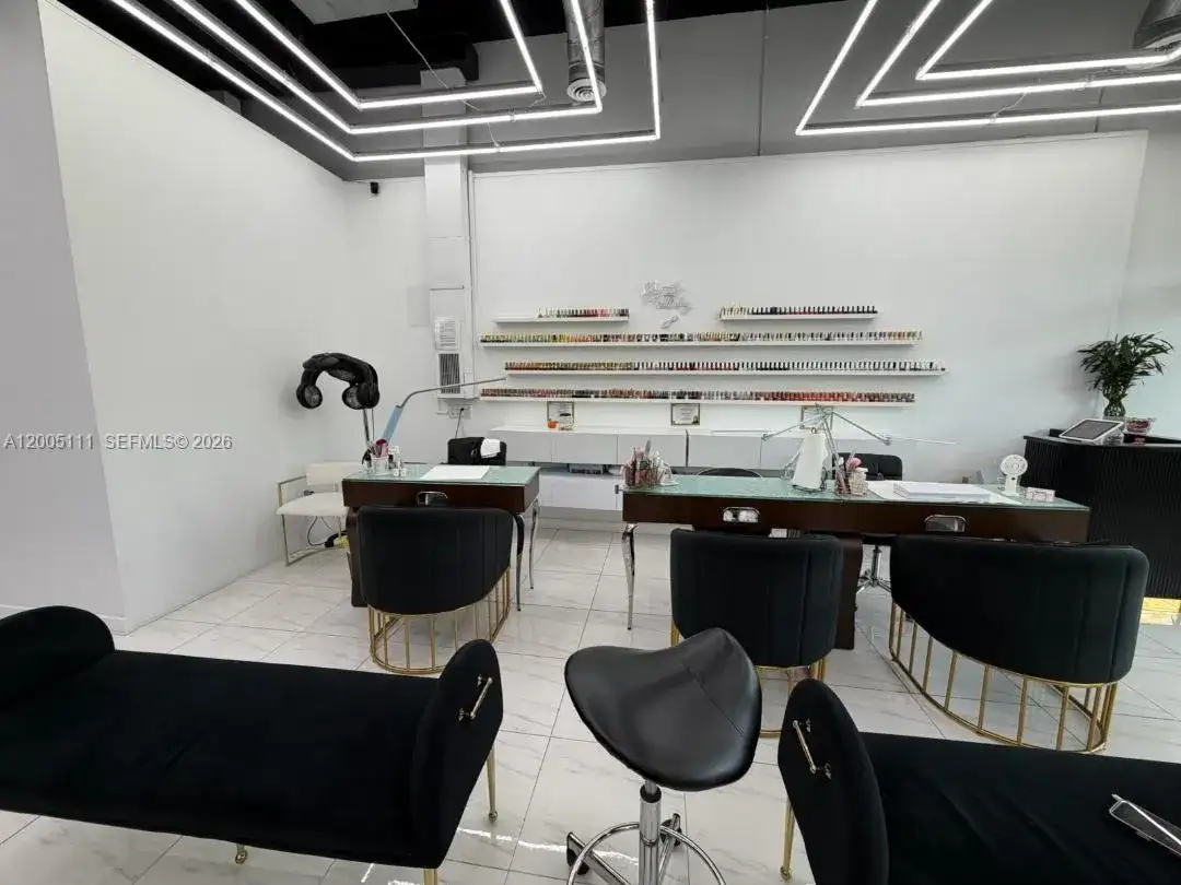 8290 SW 40th St, Miami FL 33155 photo 3