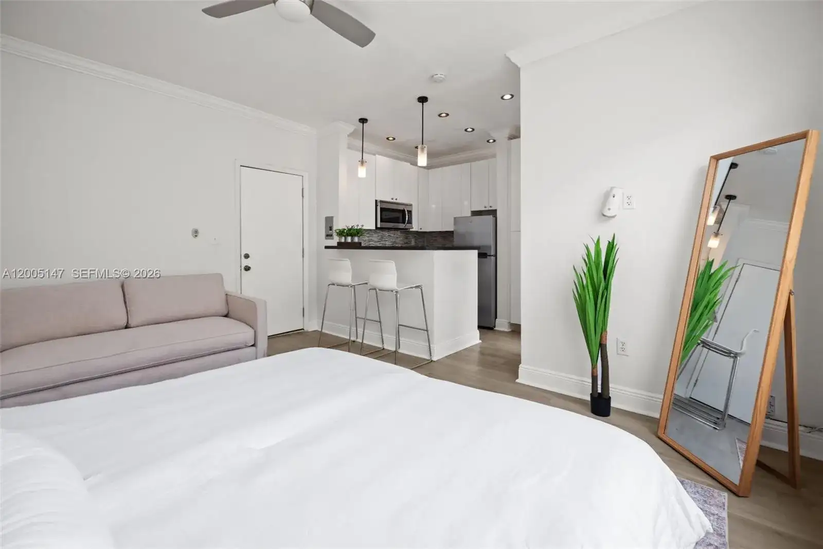 119 Menores Ave # 7A, Coral Gables FL 33134 photo 2