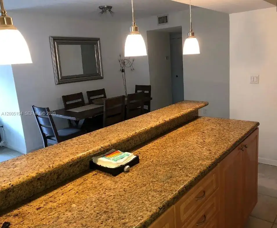 7705 SW 86th St # 211, Miami FL 33143 photo 4