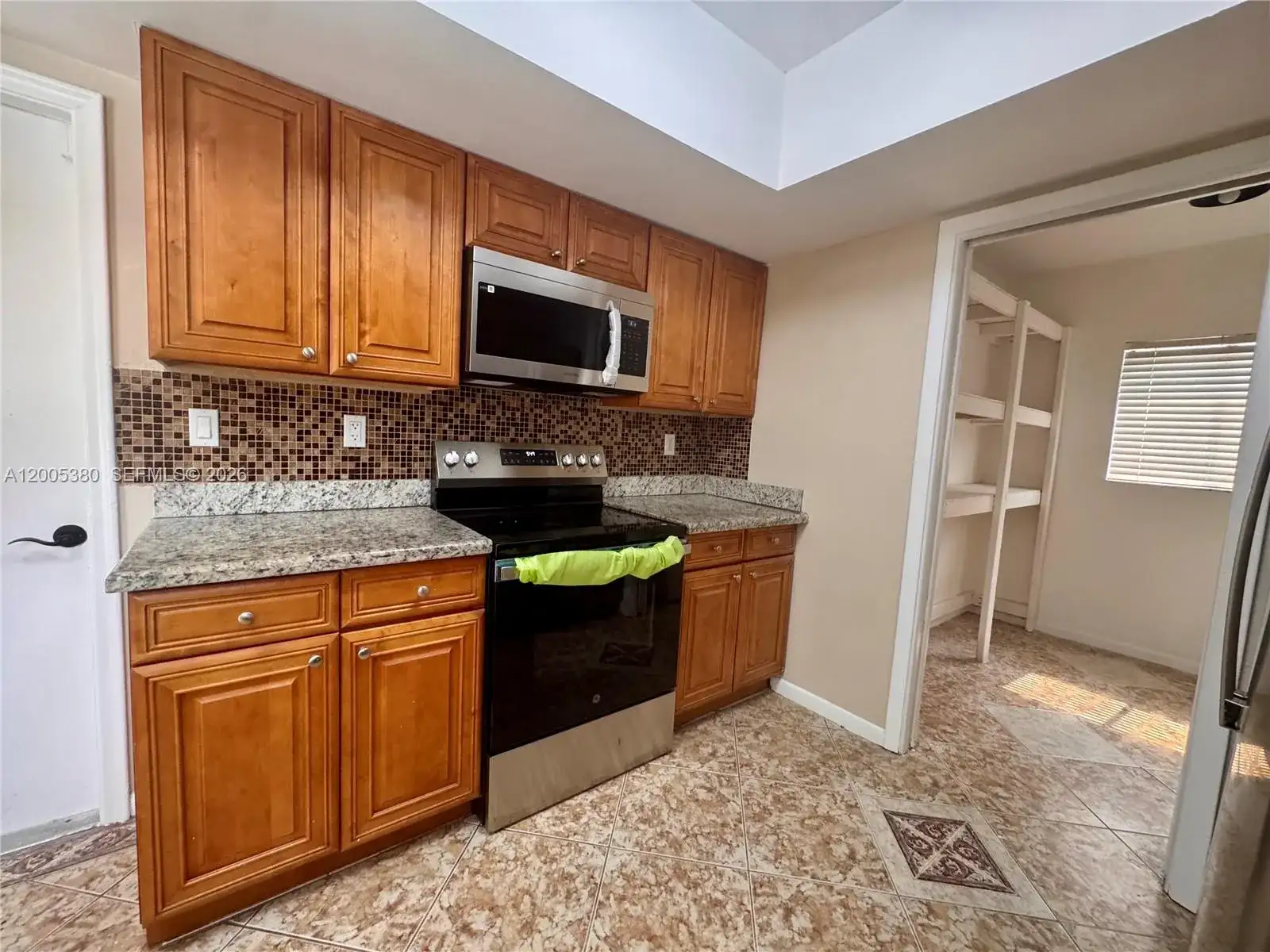 13425 NW 10th St, Sunrise FL 33323 photo 5