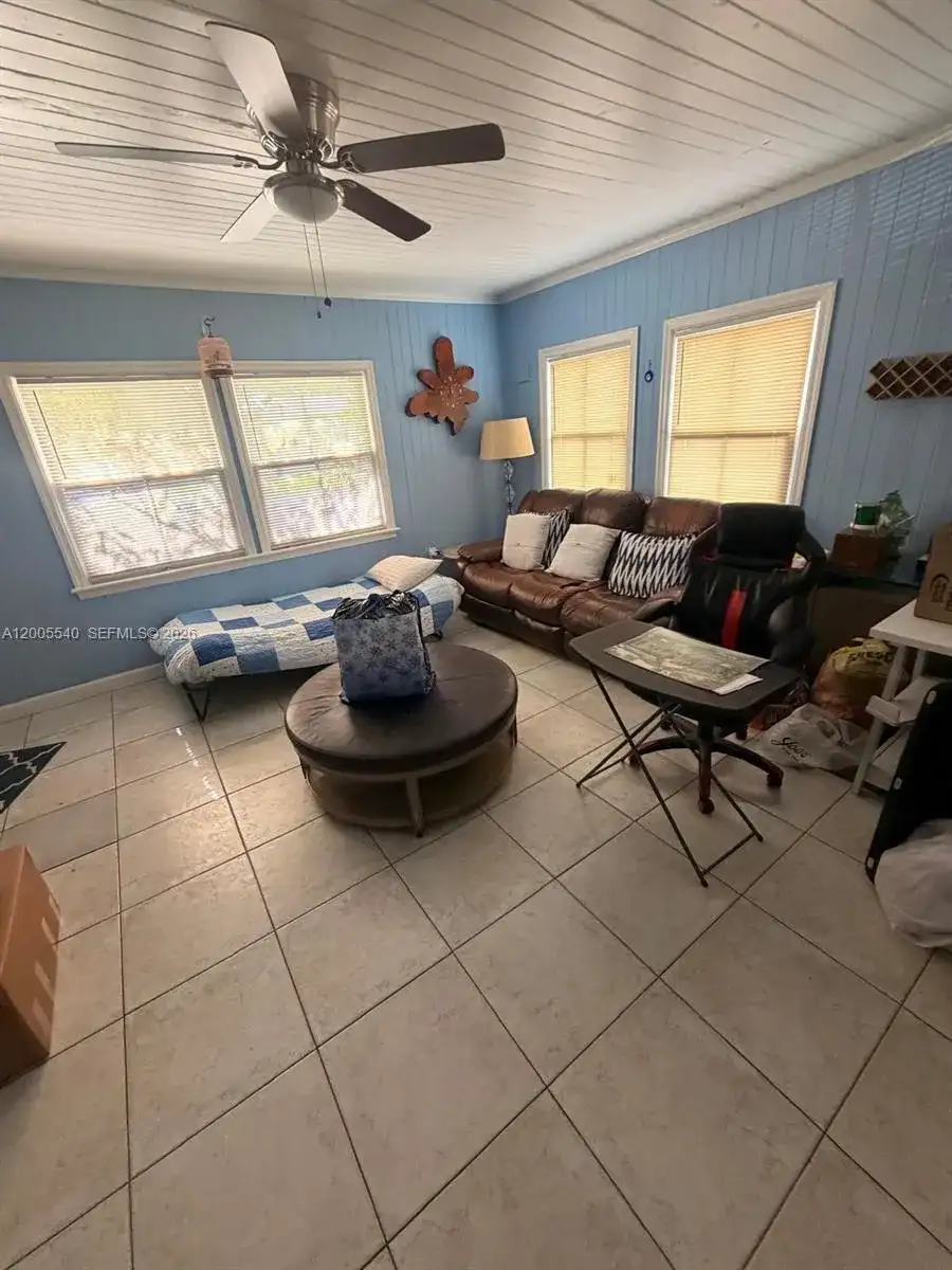 2835 SW 37th Ct # 1, Miami FL 33134 photo 2