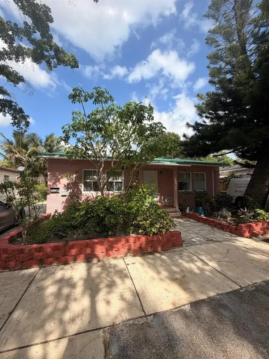 2835 SW 37th Ct # 1, Miami FL 33134 photo 5