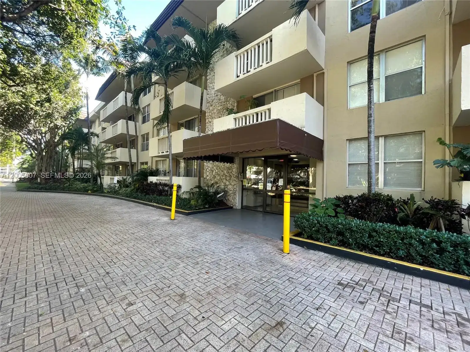 1800 Sans Souci Blvd # 107, North Miami FL 33181 photo 2