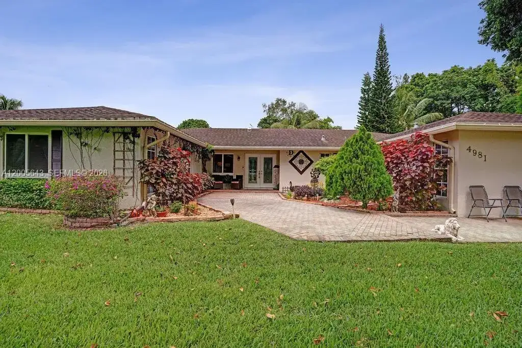 4981 SW 186th Ave, Southwest Ranches FL 33332 photo 4