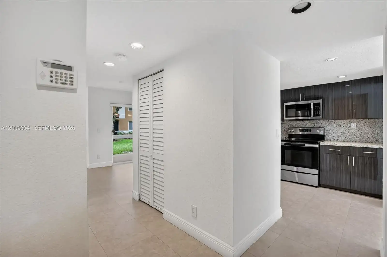 845 NW 91st Ter # 845, Plantation FL 33324 photo 5