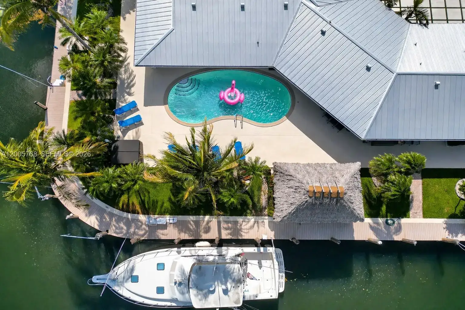 1020 NE 27th Ave, Pompano Beach FL 33062 photo 3