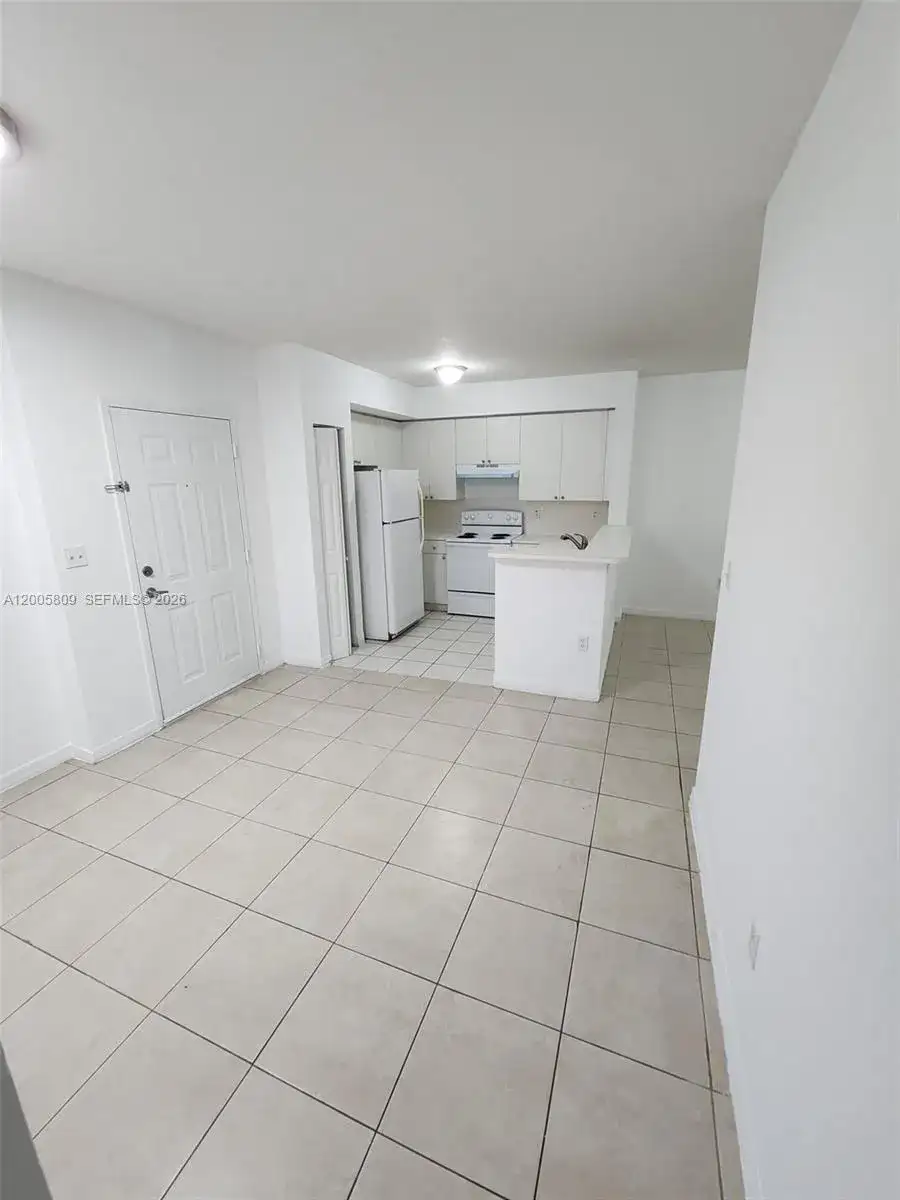 11060 SW 196th St # 209, Cutler Bay FL 33157 photo 3