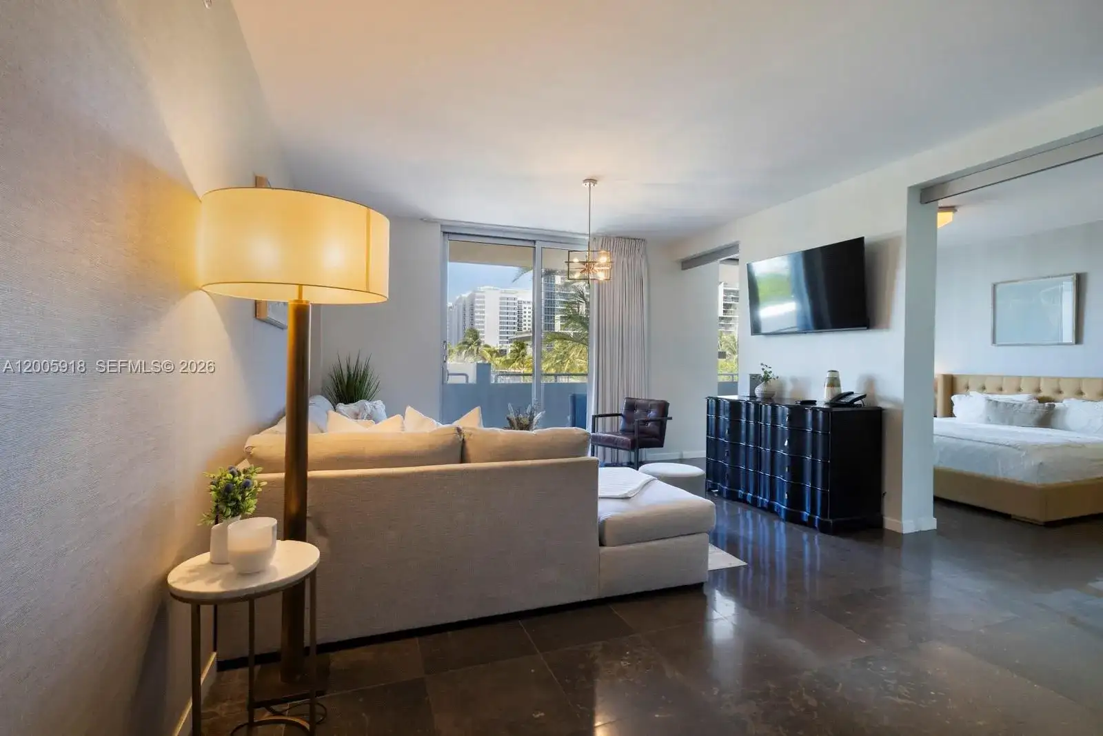 220 21st St # 303, Miami Beach FL 33139 photo 4