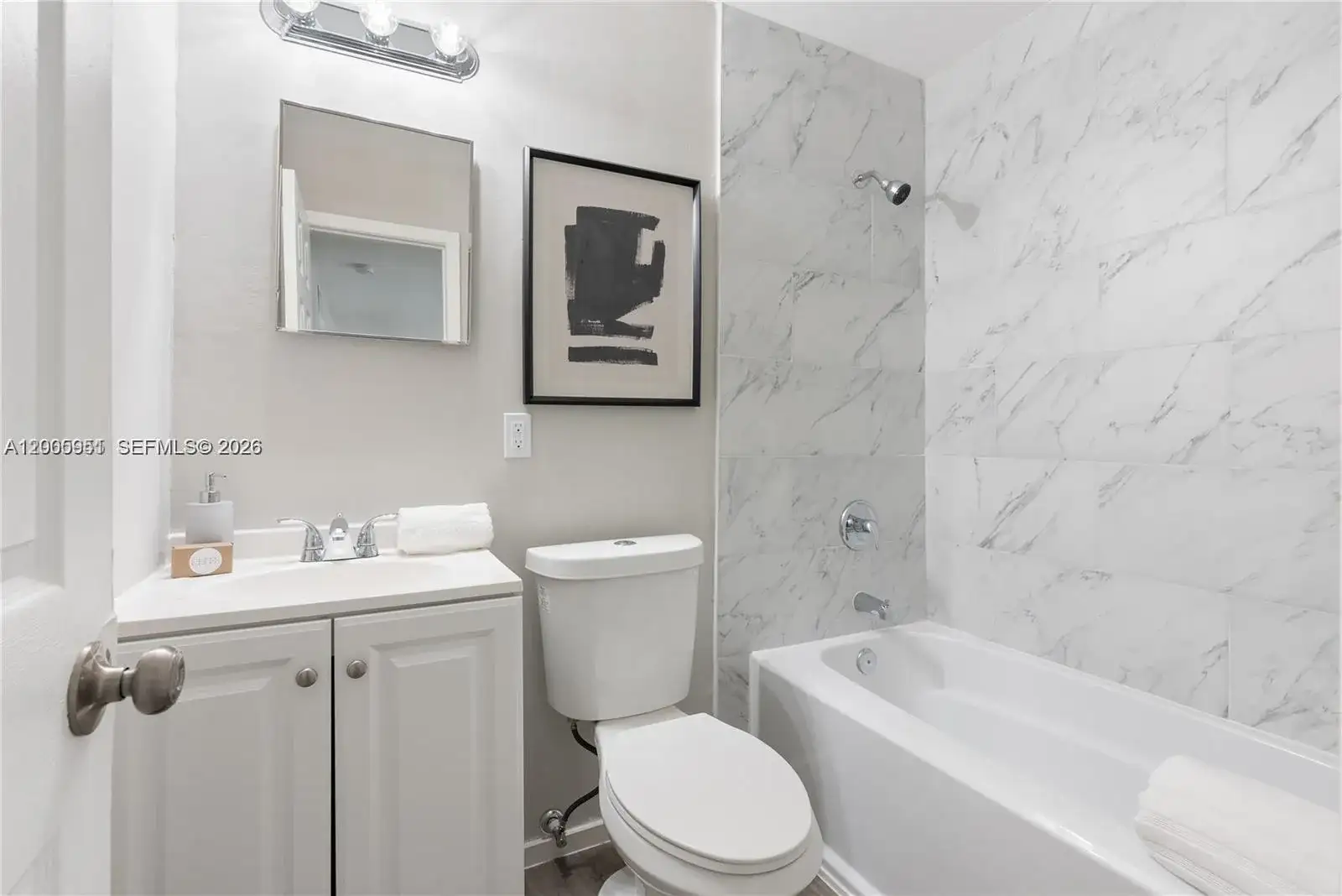 308 SW 14th St # 2, Fort Lauderdale FL 33315 photo 4