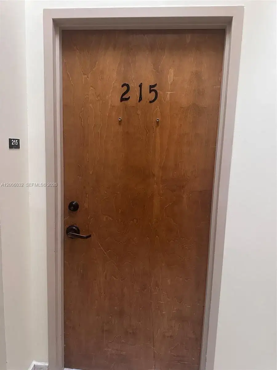 5455 SW 8 ST # 215, Miami FL 33134 photo 2