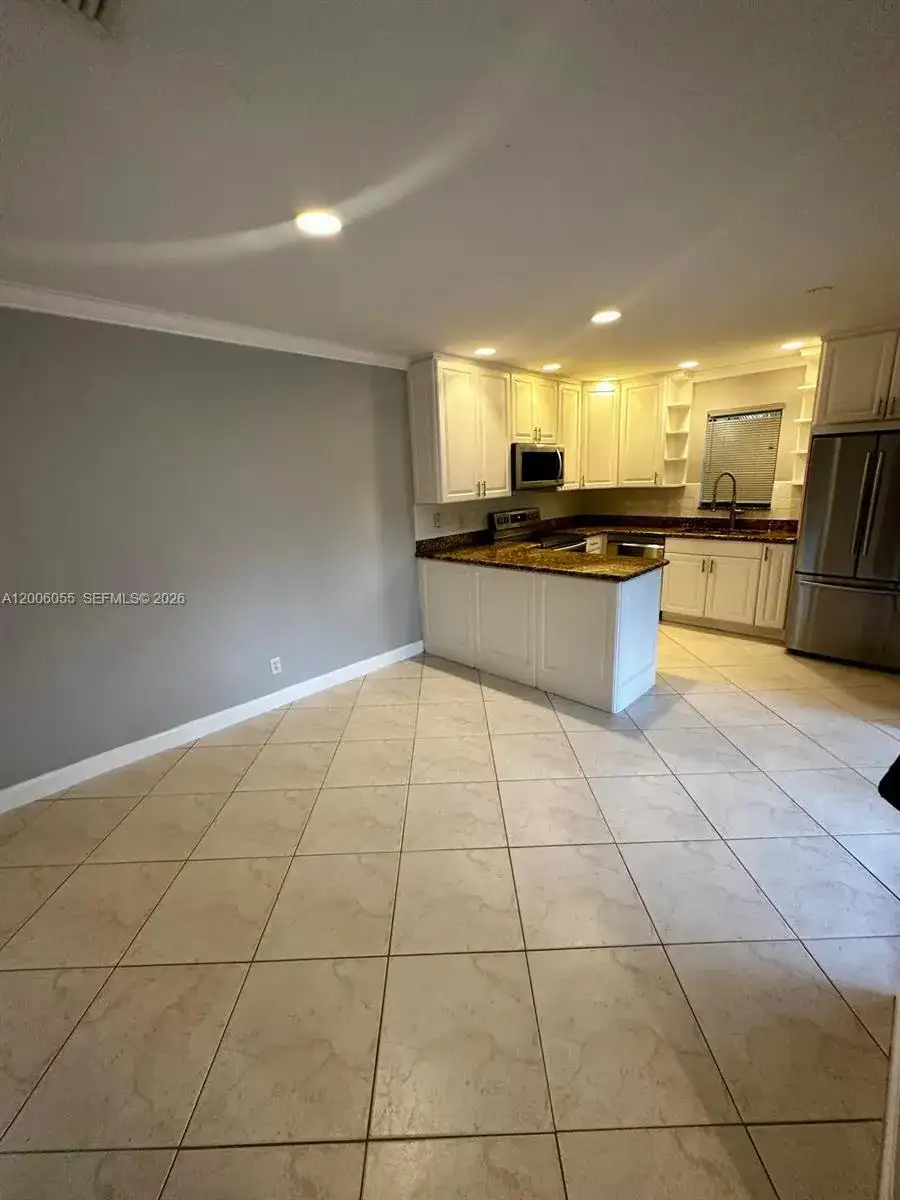 7671 W Courtyard Run W, Boca Raton FL 33433 photo 4