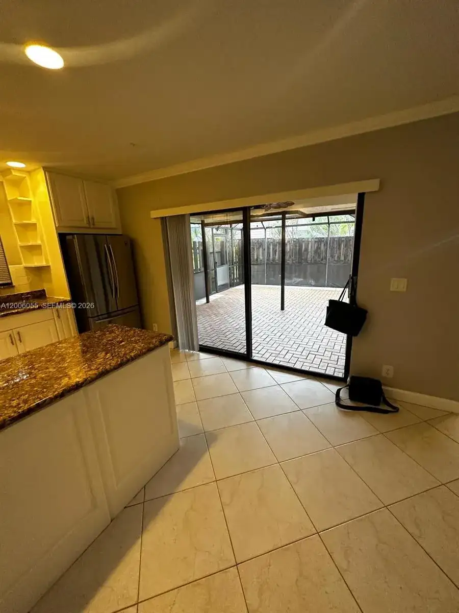 7671 W Courtyard Run W, Boca Raton FL 33433 photo 5