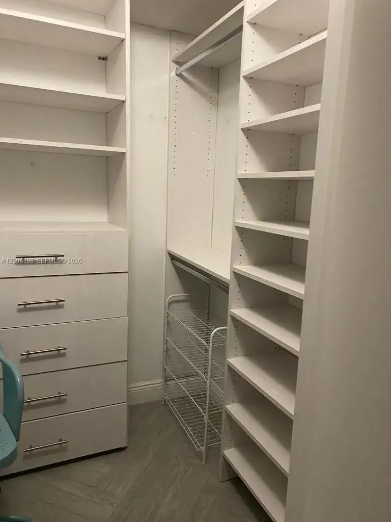 1900 N Bayshore Dr # 2314, Miami FL 33132 photo 4