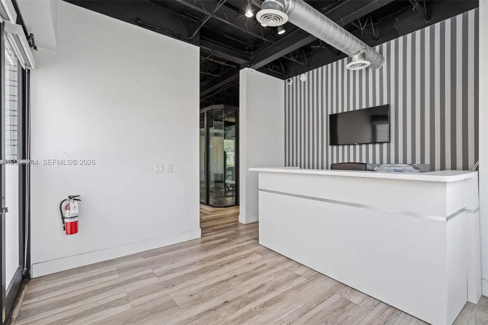 4885 NW 7th Ave, Miami FL 33127 photo 2