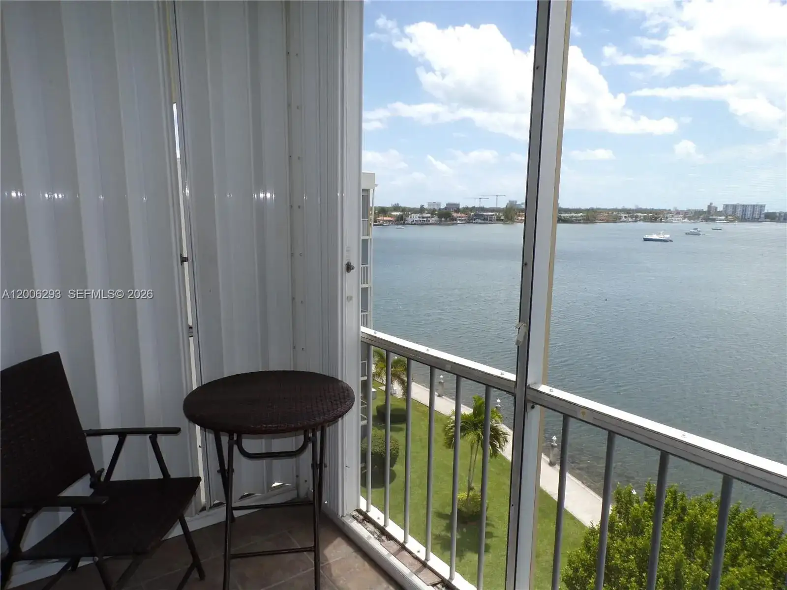 3000 Marcos Dr # P609, Aventura FL 33160 photo 5