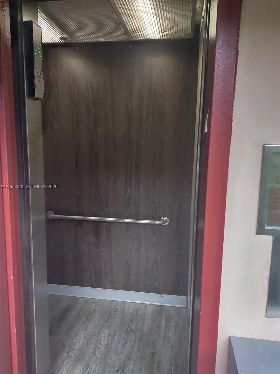 10625 SW 112th Ave # 301, Miami FL 33176 photo 5