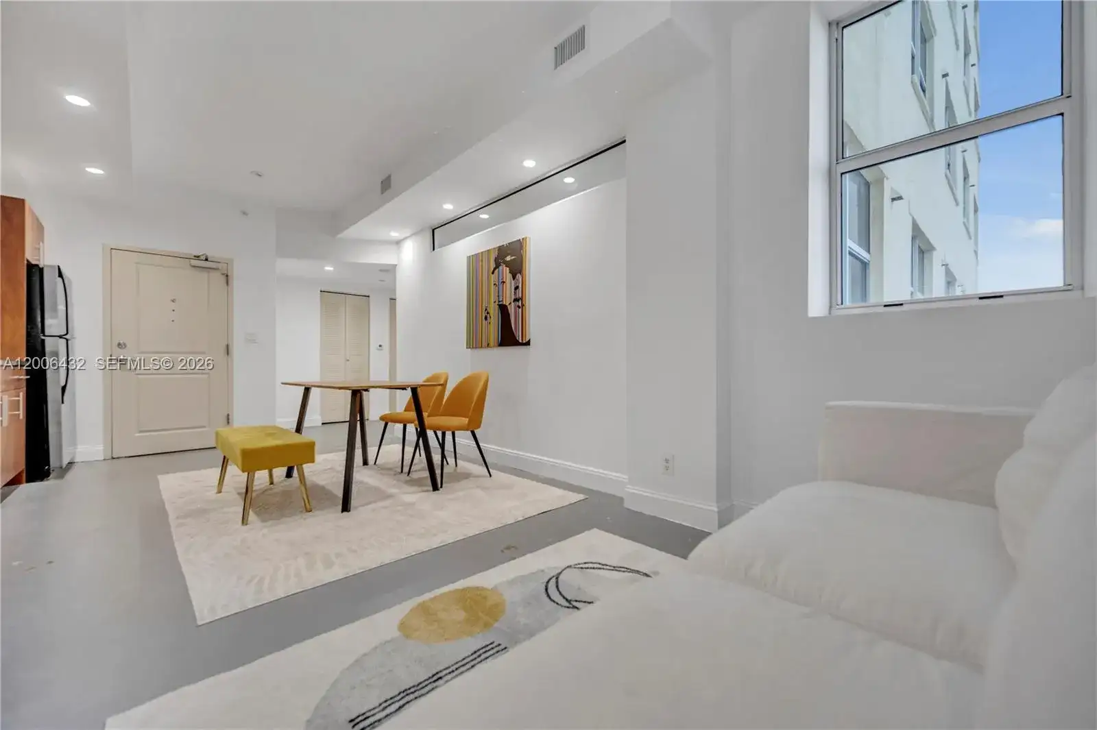 111 E Flagler St # 506, Miami FL 33131 photo 4