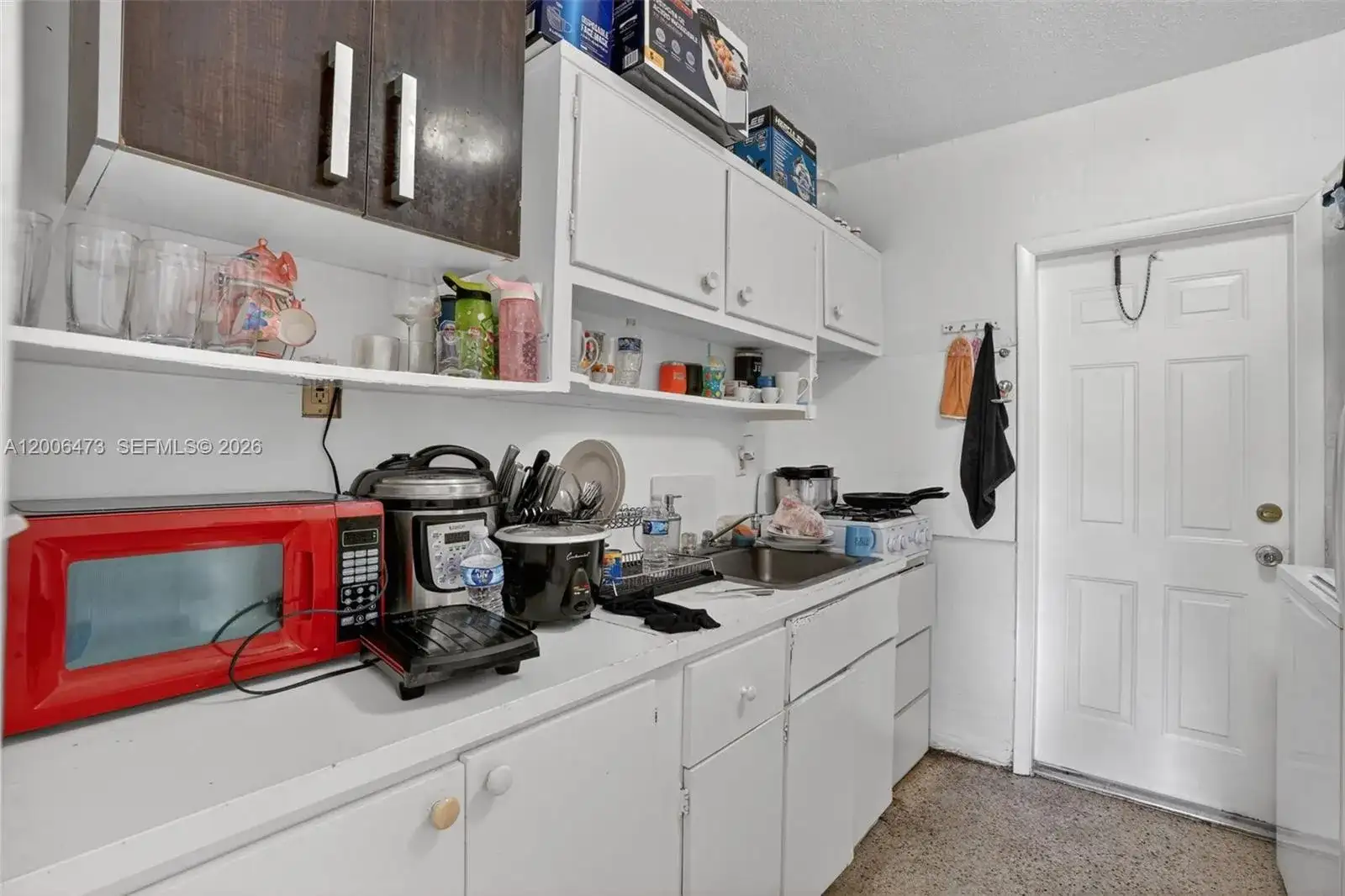 2110 NW 24th St, Miami FL 33142 photo 4