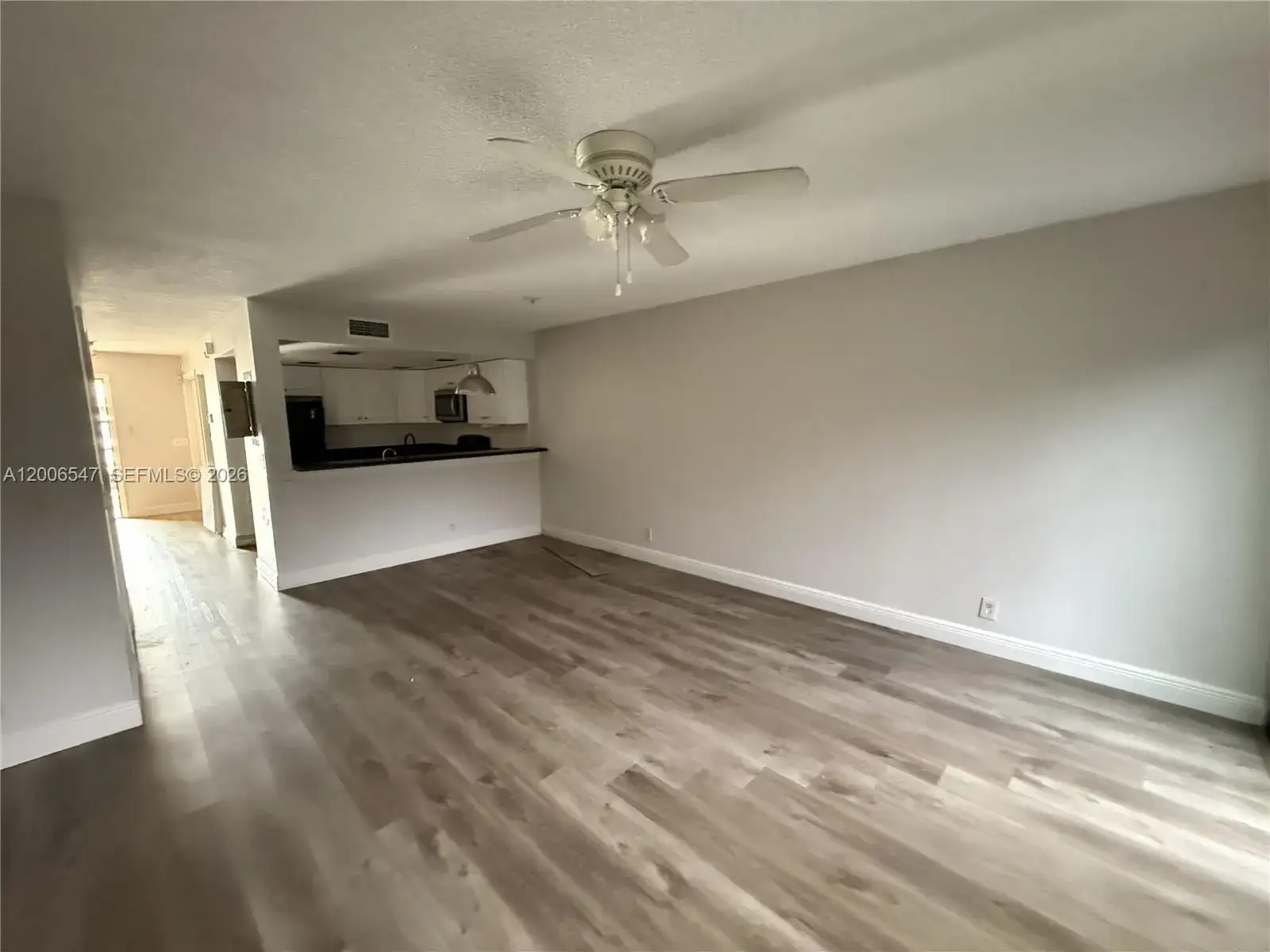 4220 SW 71st Way, Davie FL 33314 photo 3