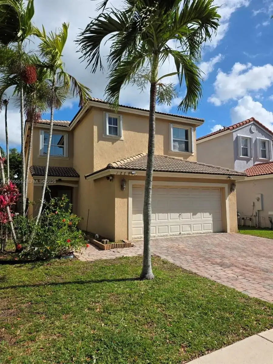 1889 SE 14th St, Homestead FL 33035 photo 2