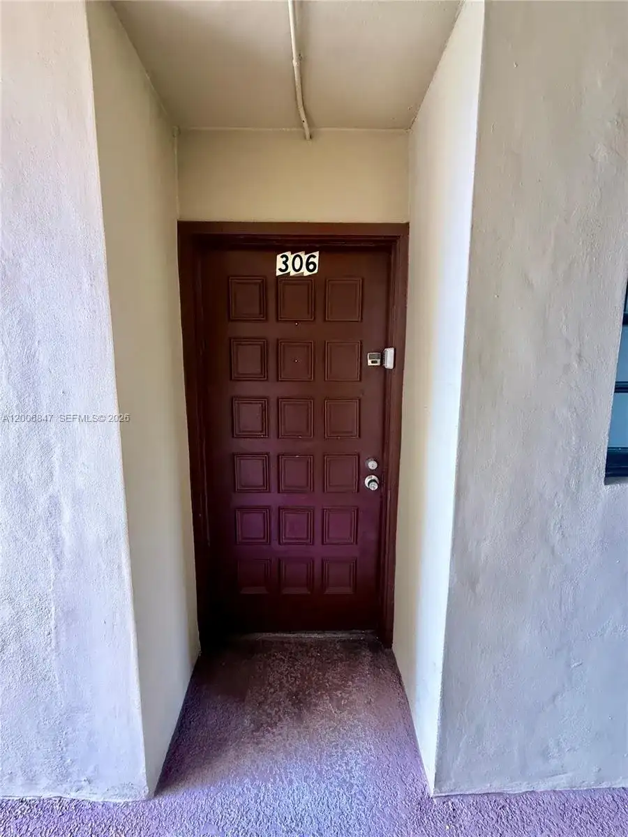 10835 SW 112th Ave # 306, Miami FL 33176 photo 4