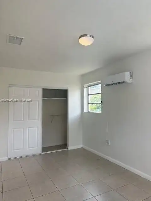 1884 NW 52nd St # 0, Miami FL 33142 photo 5