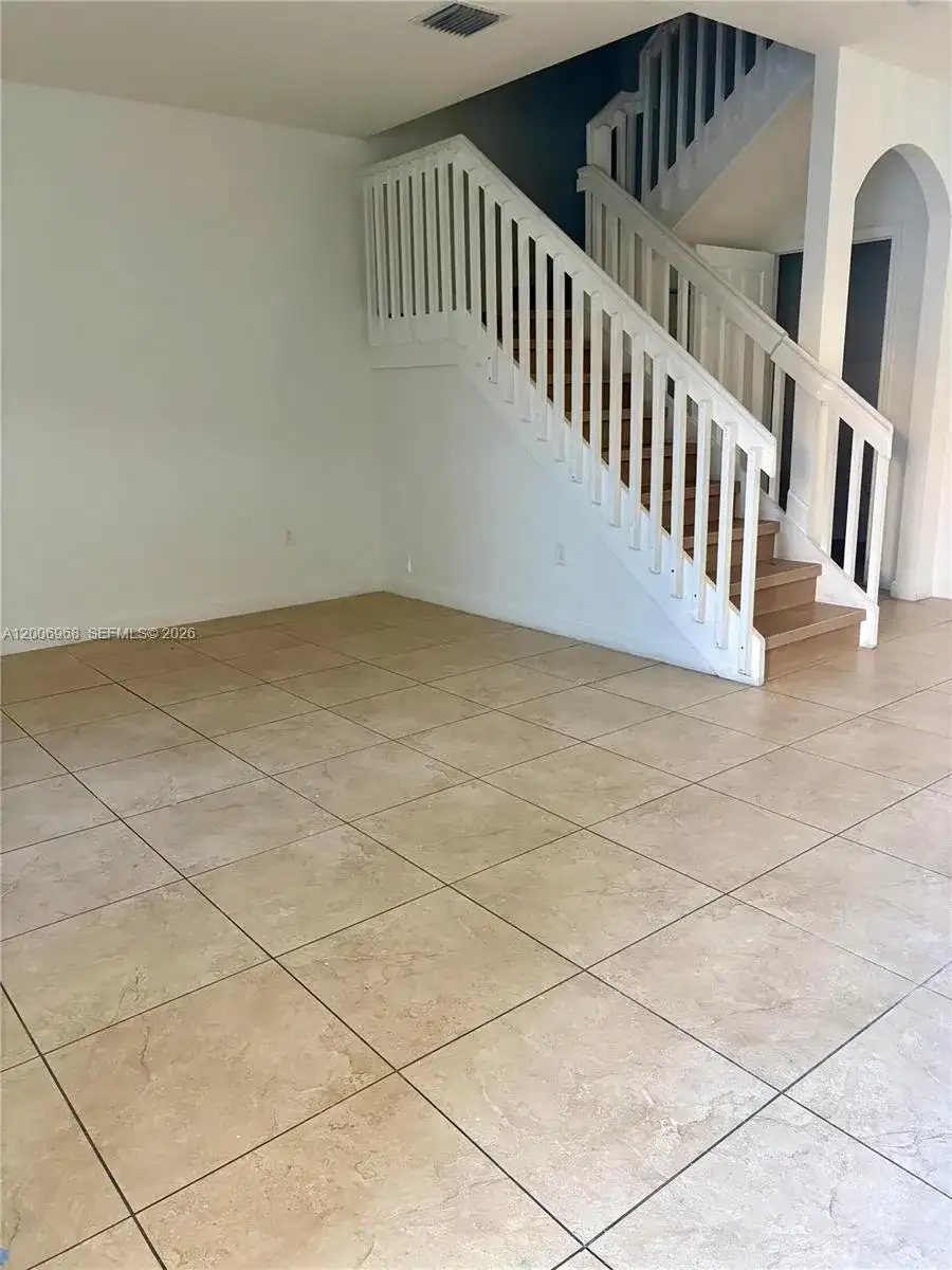 9228 W 33rd Way # 9828, Hialeah FL 33018 photo 4
