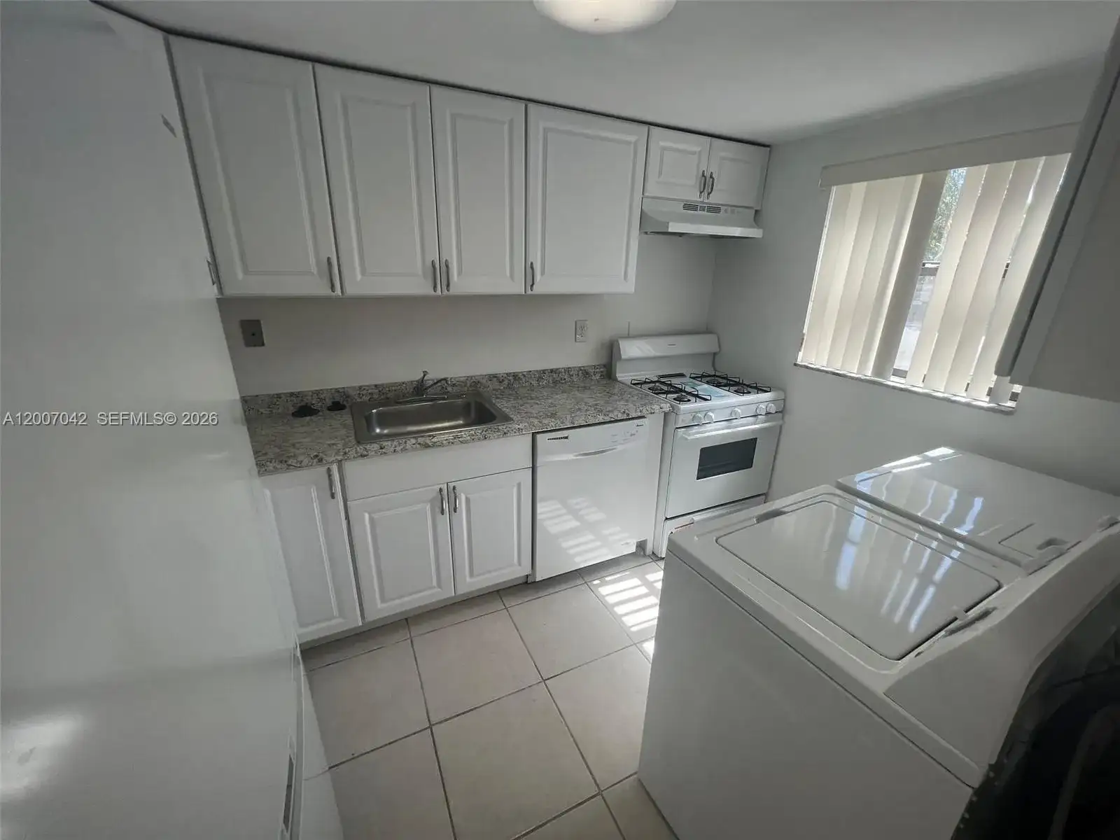 11141 SW 70th Ter, Miami FL 33173 photo 5