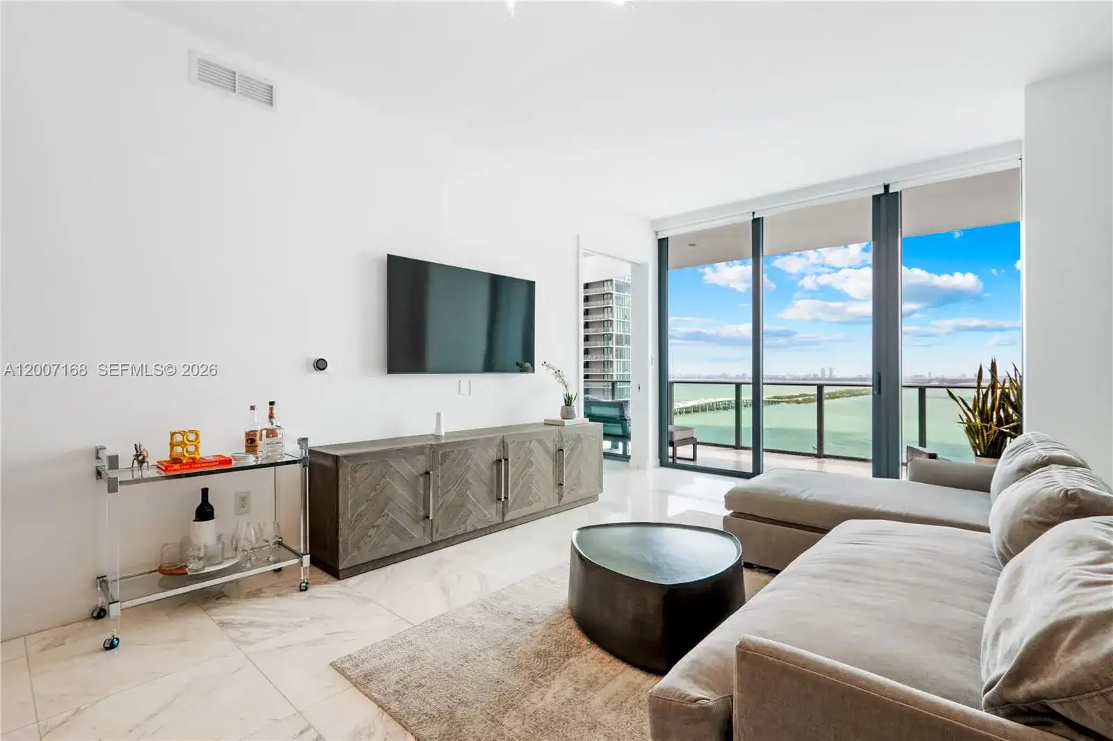 480 NE 31st St # 2405, Miami FL 33137 photo 4