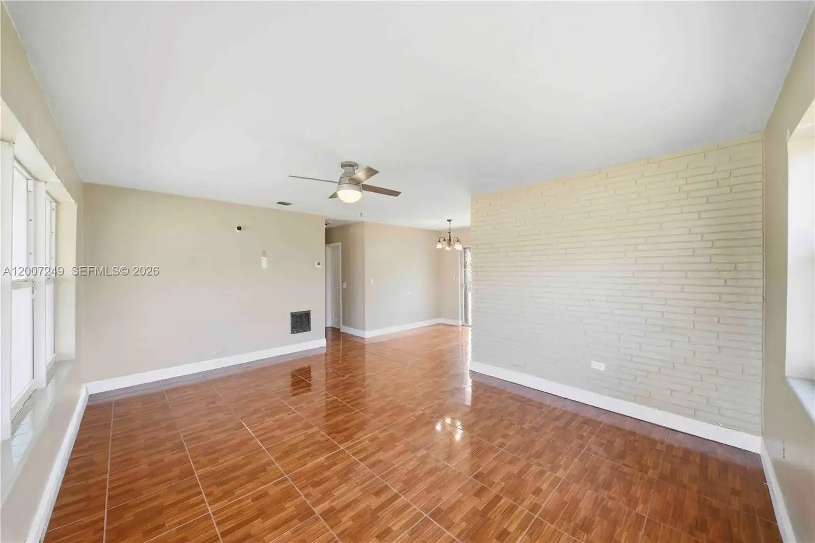2724 Acapulco Dr, Miramar FL 33023 photo 5