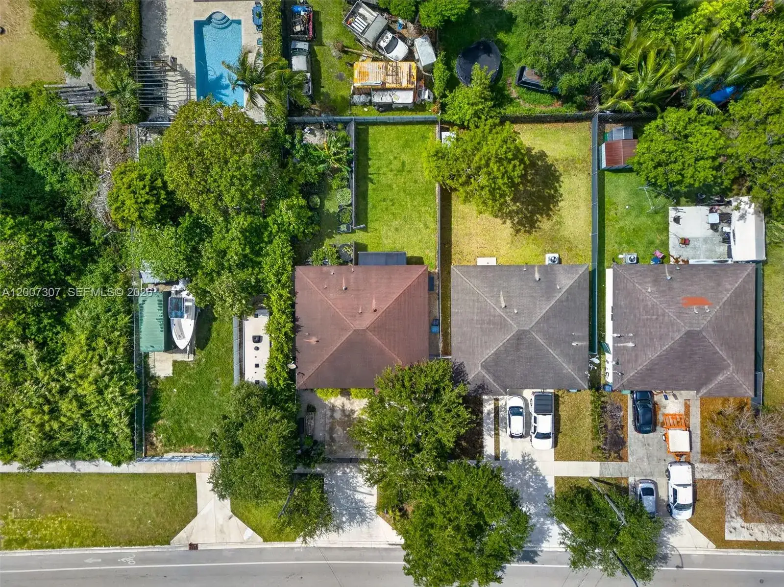 12310 SW 216th St, Miami FL 33170 photo 2