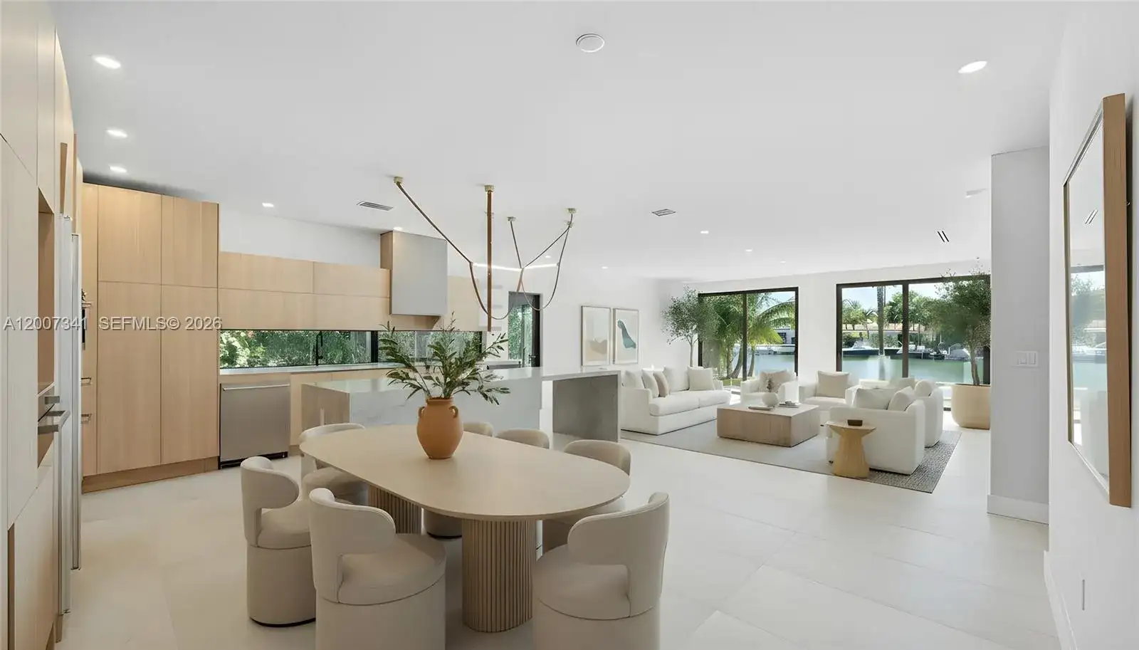 550 S Shore Dr, Miami Beach FL 33141 photo 5