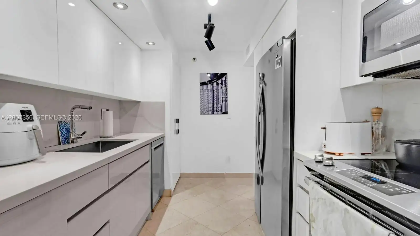 151 SE 15th Rd # 202, Miami FL 33129 photo 5