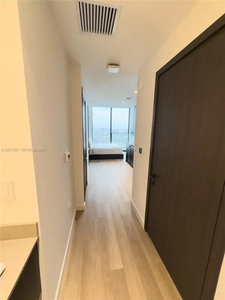 20 NE 11th St # 3012B, Miami FL 33132 photo 5