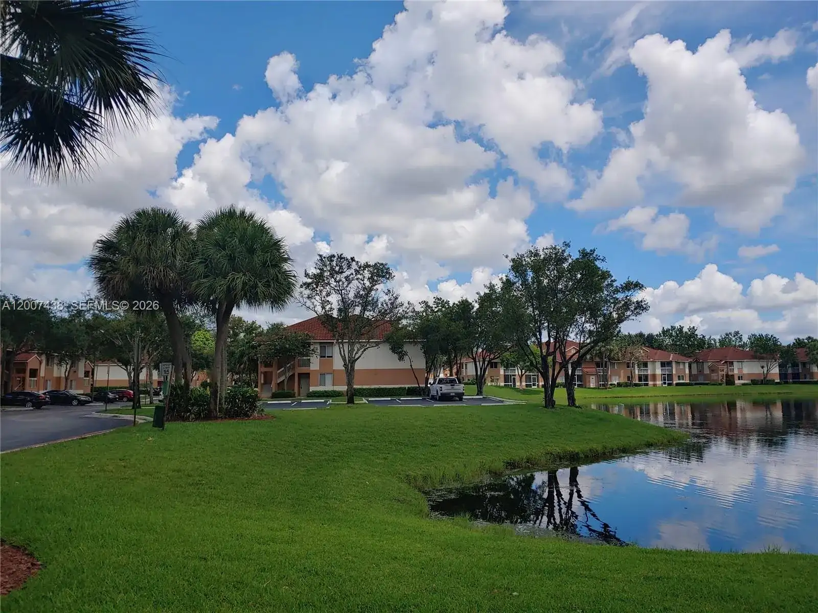 704 NW 92nd Ave # 704, Plantation FL 33324 photo 2