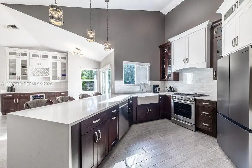 9330 Seagrape Dr, Vero Beach FL 32963 photo 3