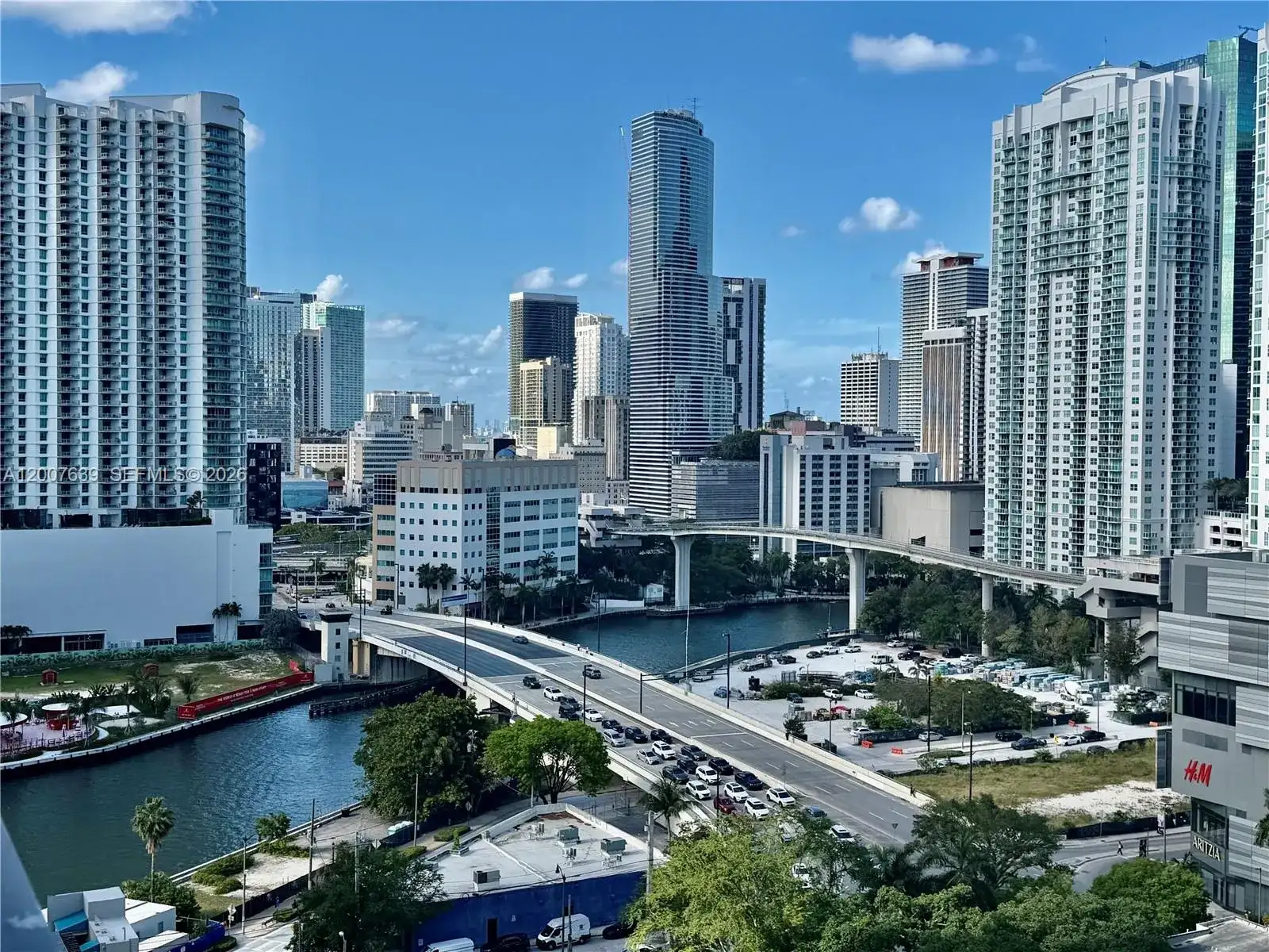 88 SW 7th St # 1109, Miami FL 33130 photo 4