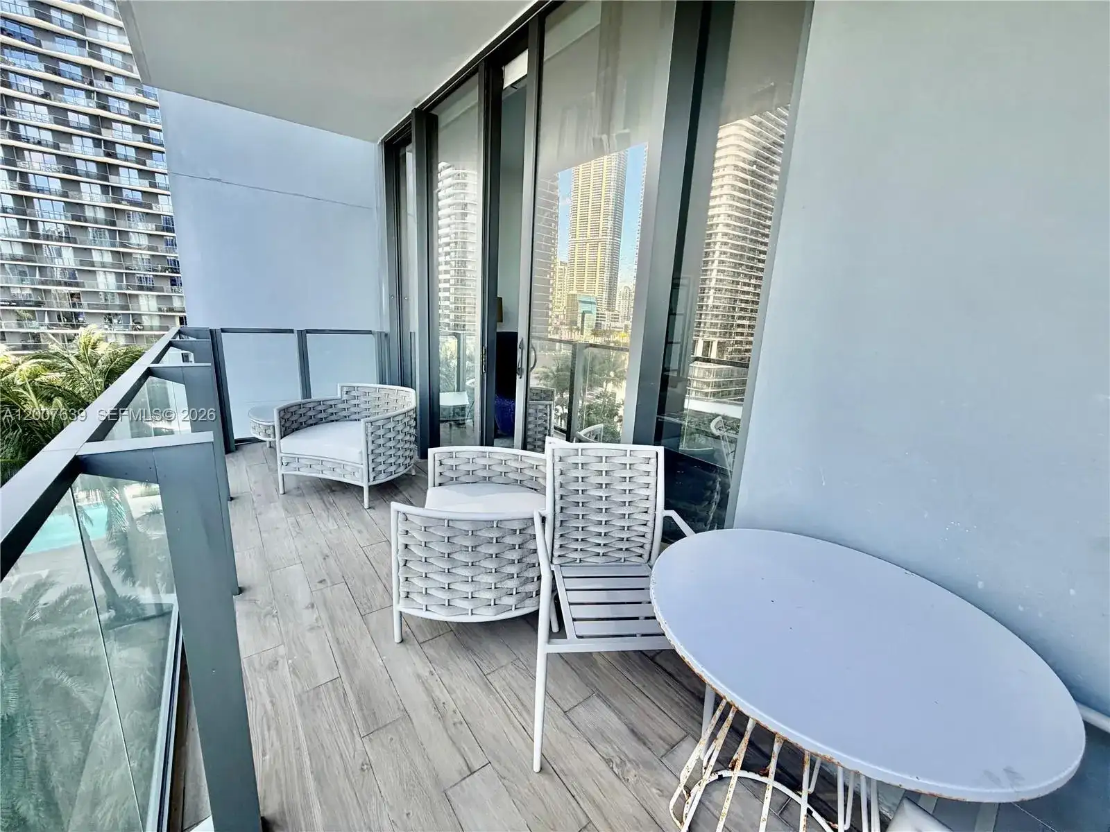 88 SW 7th St # 1109, Miami FL 33130 photo 5