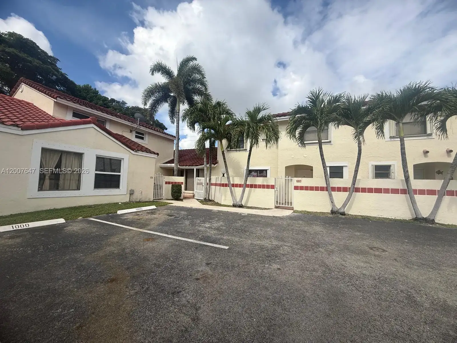 1004 San Remo Cir, Homestead FL 33035 photo 3
