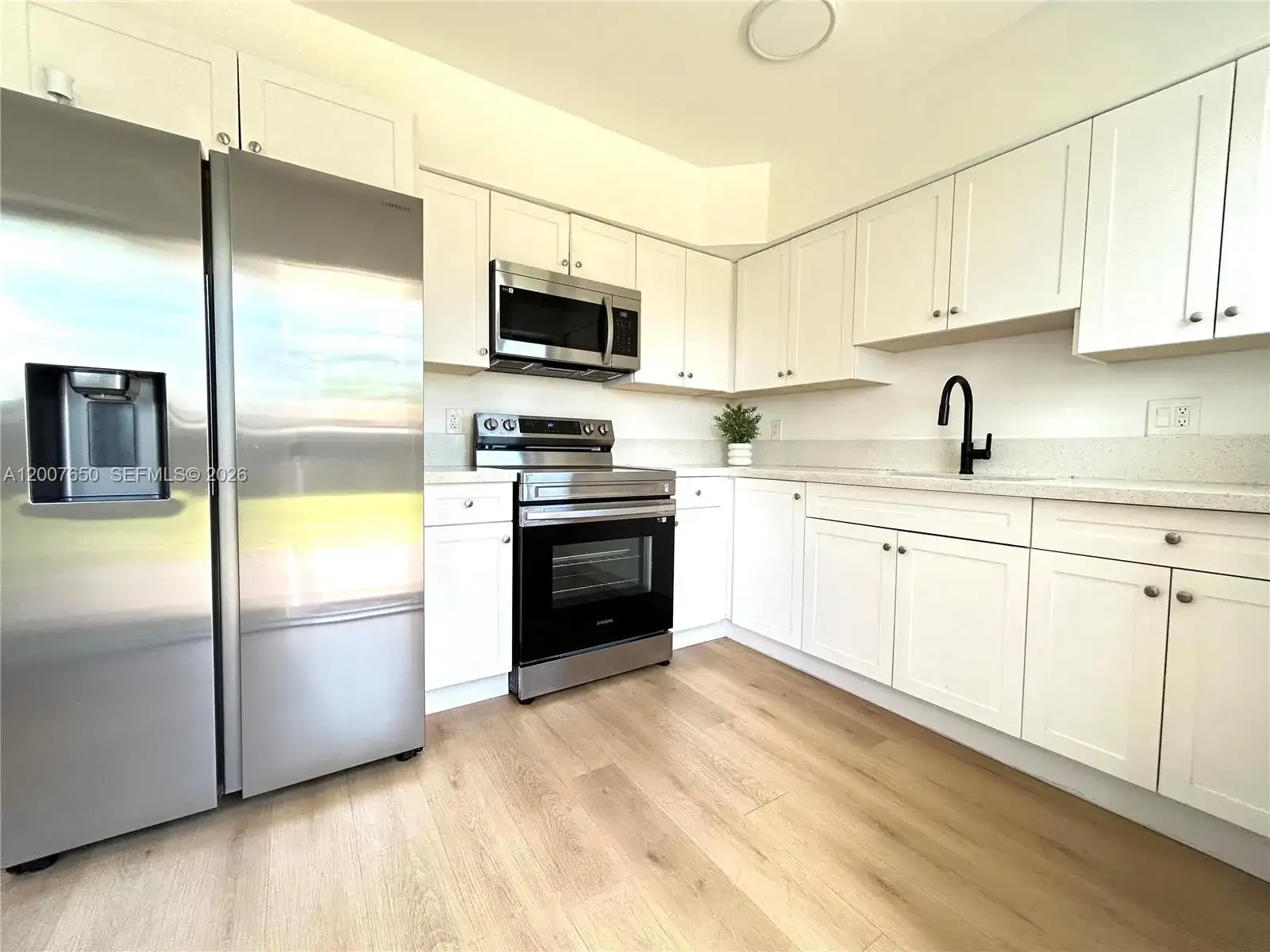 808 45th St, West Palm Beach FL 33407 photo 5