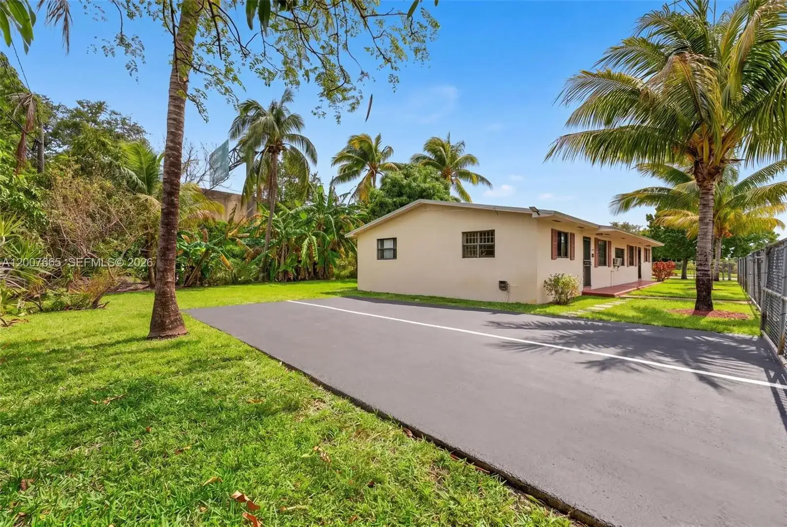 11120 NW 6th Ave, Miami Shores FL 33168 photo 4