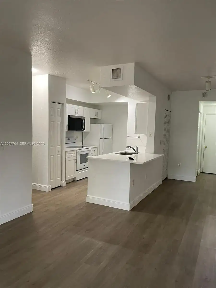 2500 Centergate Dr # 104, Miramar FL 33025 photo 3